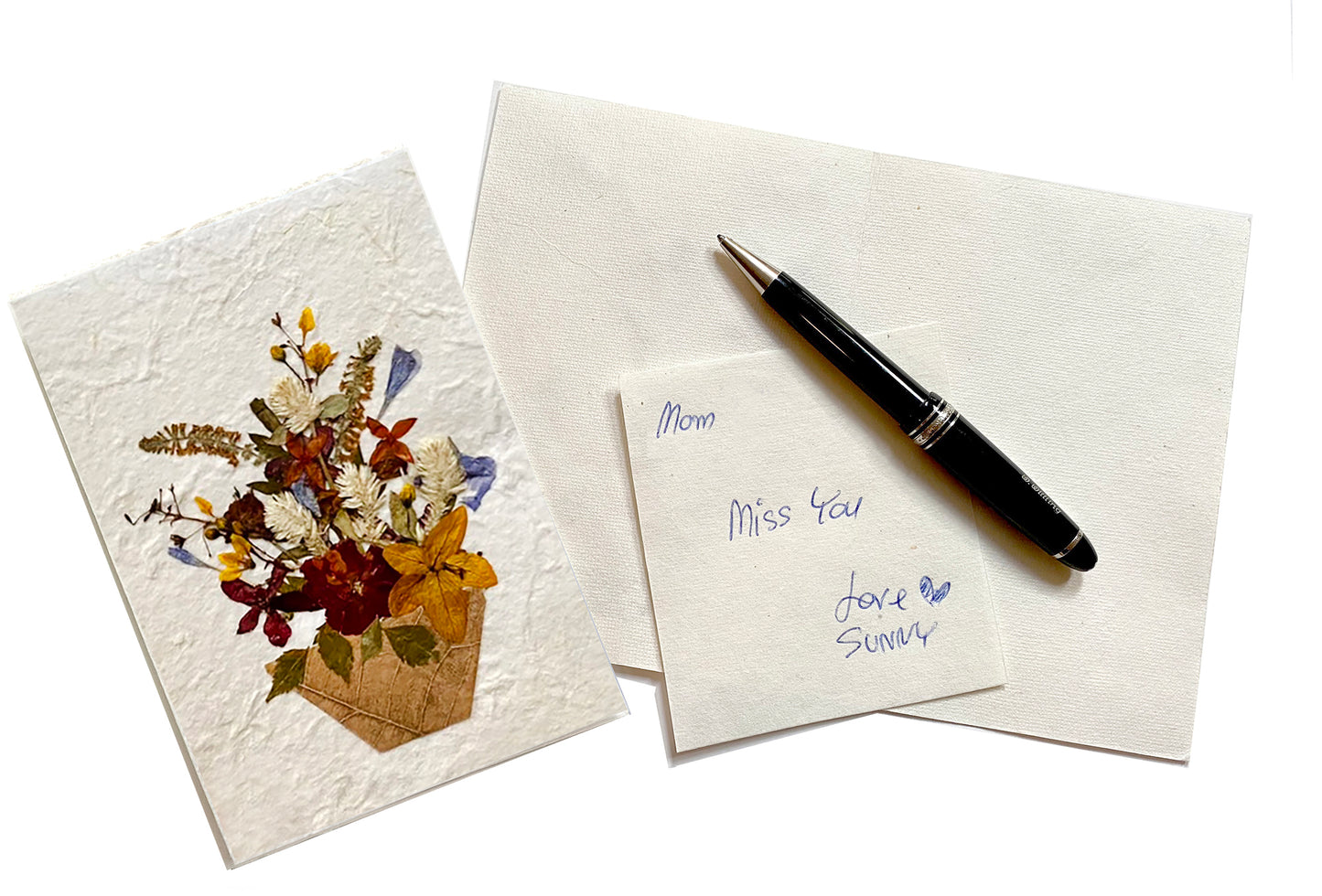 Handmade Cards 5x7 inch Real Dried Flowers Random Pack (3 Flowers POT)