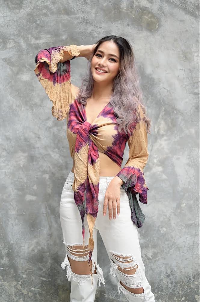 Women Petite & Teen CROP TOP Tie Front or Back Ruffle Bell Sleeve Free Size Handmade Tie Dye (13 Cream Cherry)