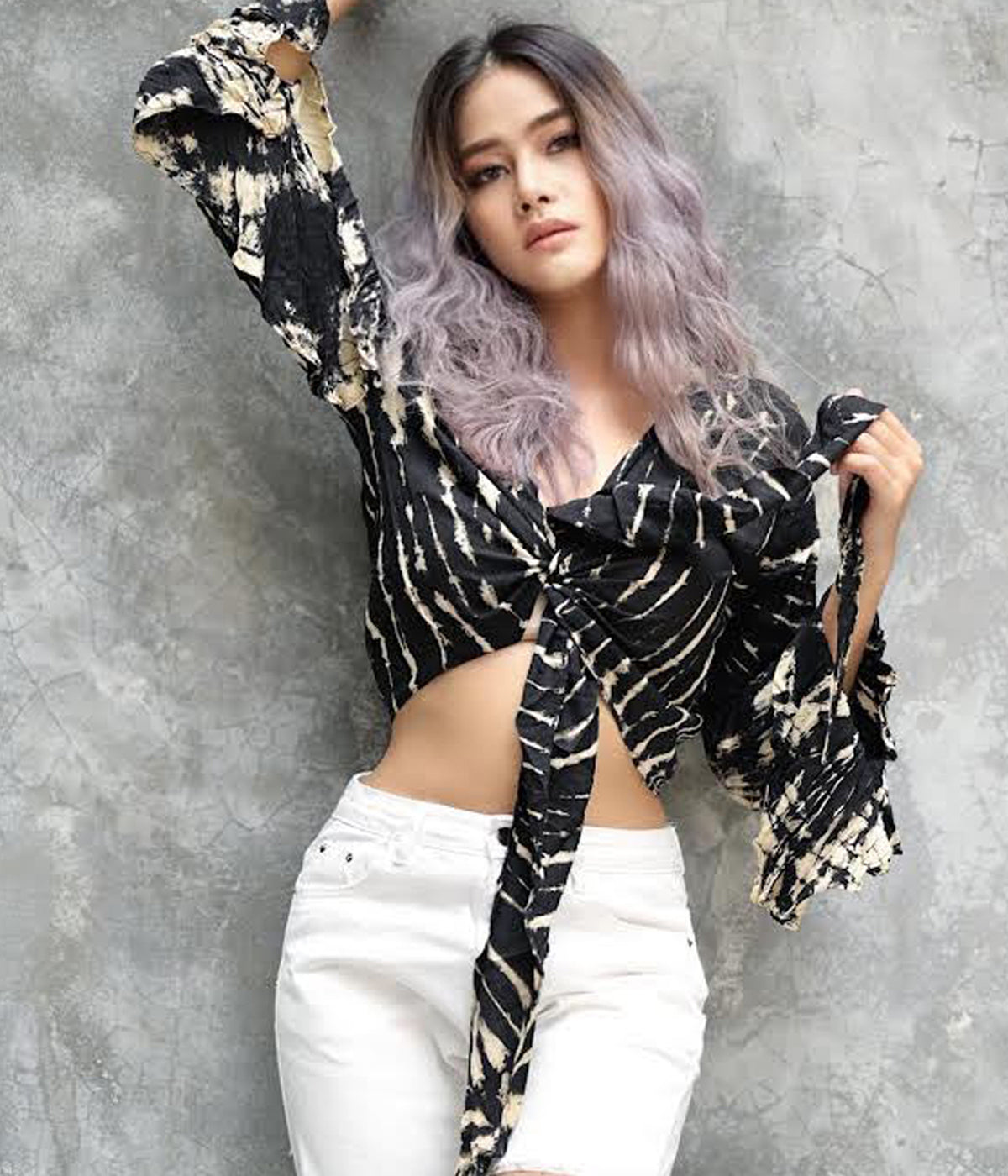 Women Petite & Teen CROP TOP Tie Front or Back Ruffle Bell Sleeve Free Size Handmade Tie Dye (03 Black Mystic)