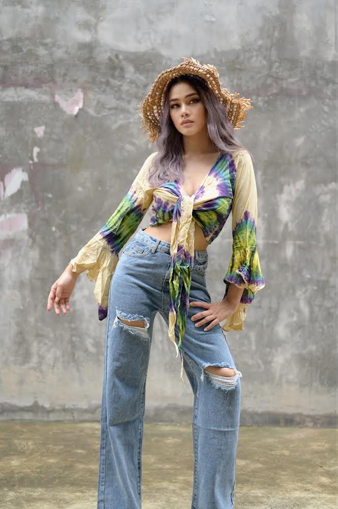 Women Petite & Teen CROP TOP Tie Front or Back Ruffle Bell Sleeve Free Size Handmade Tie Dye (12 Cream Rasberry)