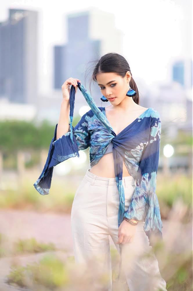 Women Petite & Teen CROP TOP Tie Front or Back Ruffle Bell Sleeve Free Size Handmade Tie Dye (05 Blue 2-TONE)