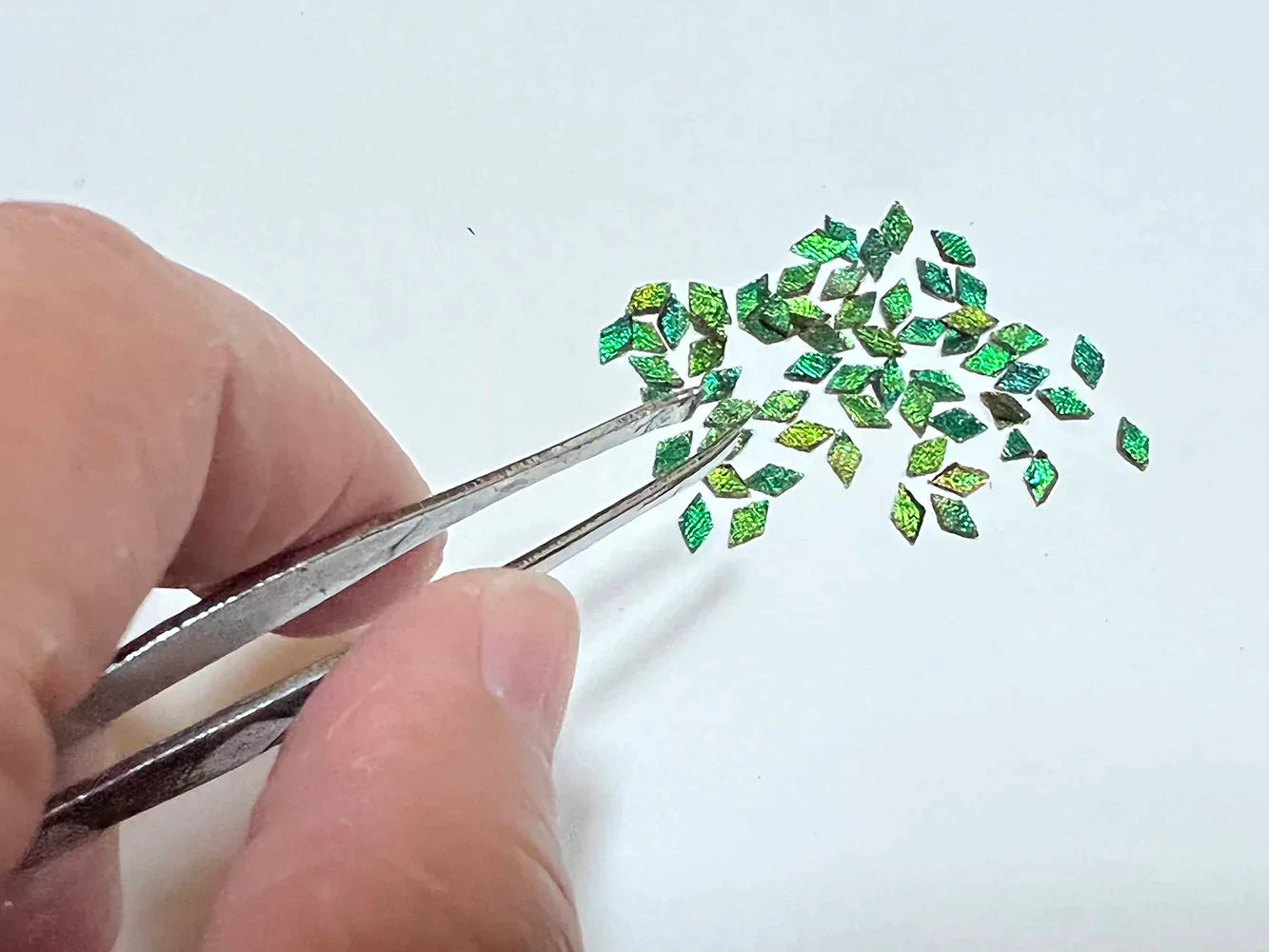 Jewel Beetle Wings UNDRILLED NO-HOLE 100 Pcs Natural Wings - Rhombus 4 X 6 MM