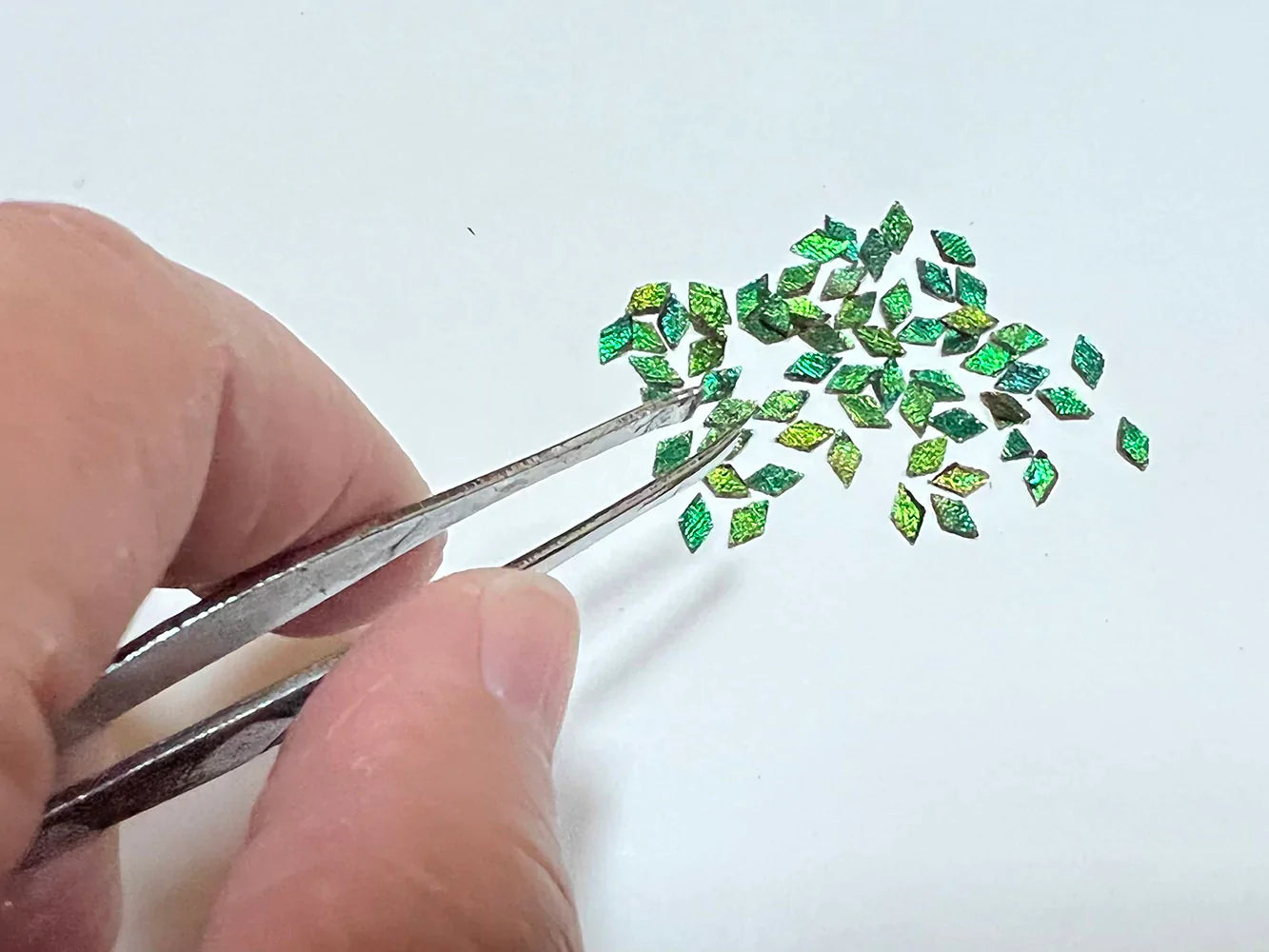 Jewel Beetle Wings UNDRILLED NO-HOLE 100 Pcs Natural Wings - Rhombus 5 X 3 MM