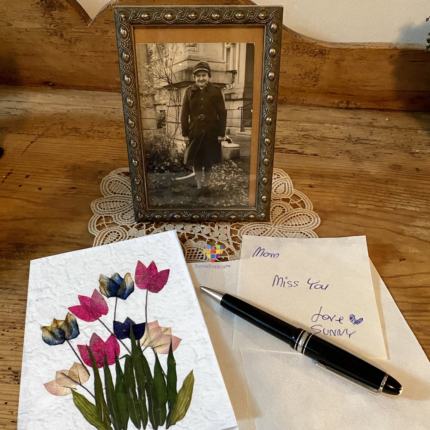 Handmade Mulberry Paper Greeting Card 5x7 Inch Random Pack (3 TULIP Garden)
