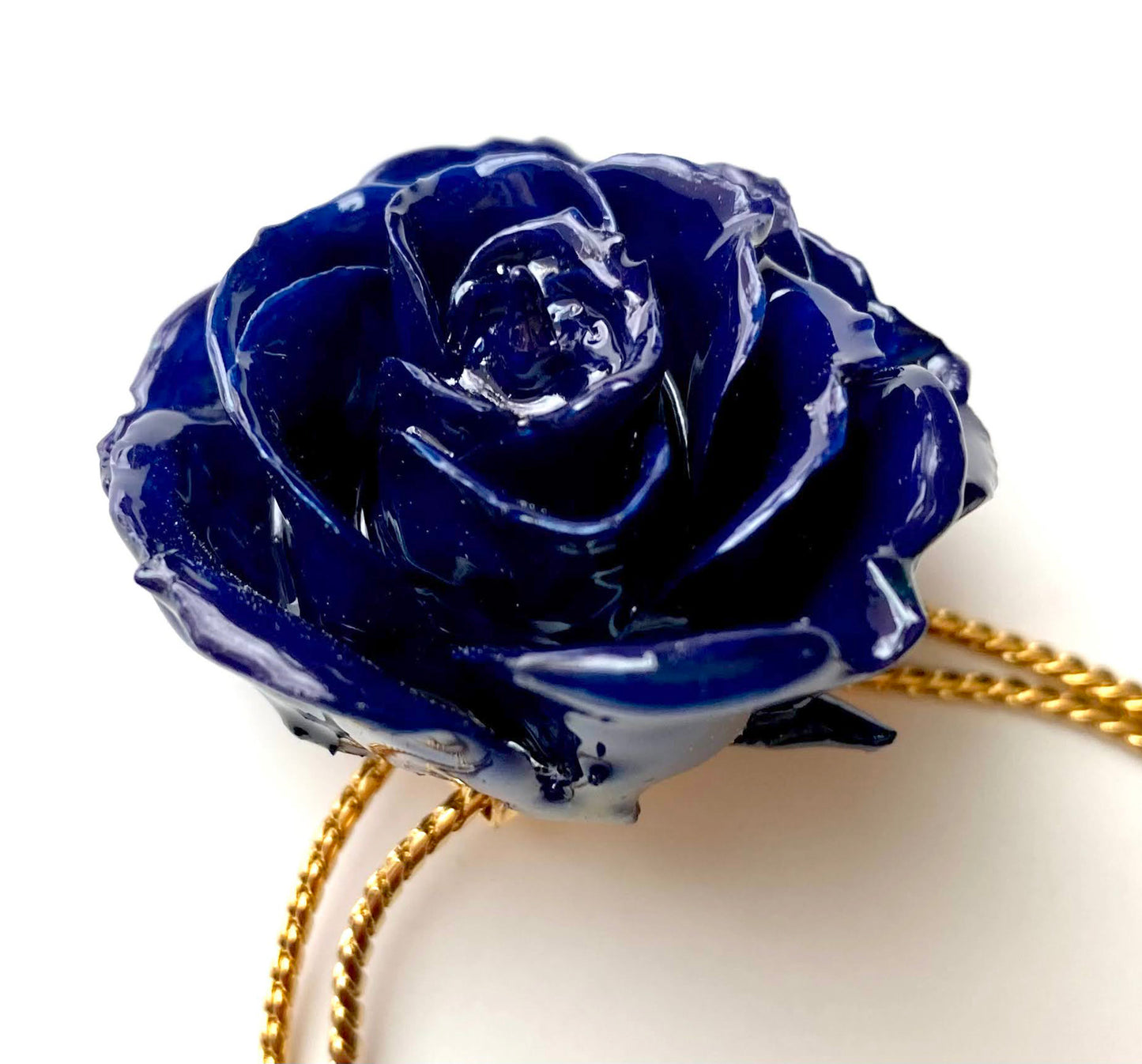 Mini Rose Mini 1.5-2.25 inch Pendant Necklace 18 inch Gold Plated 24K (Indigo Blue)