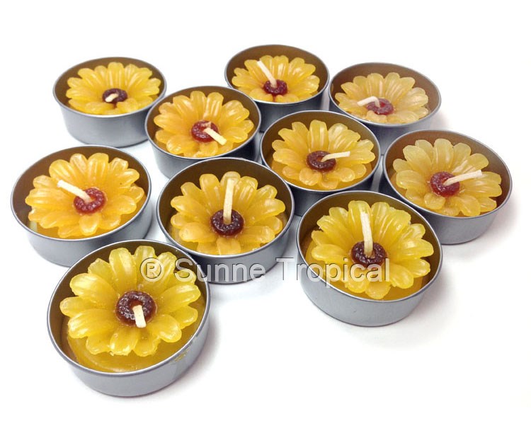 Daisy Flower Set of 10 Tealight Candles (Yellow)